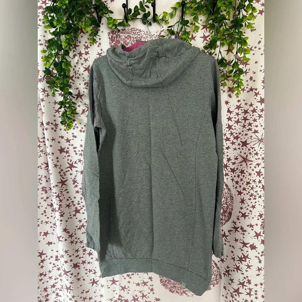 Bench Gray Sweatshirt with Magenta Interior - Picture 7 of 14